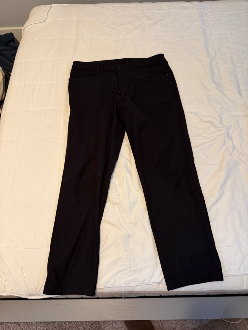 lululemon athletica Black Men's 34 Classic Fit ABC Chinos